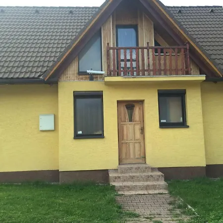 Gerendaház Oravska Priehrada Námesztó